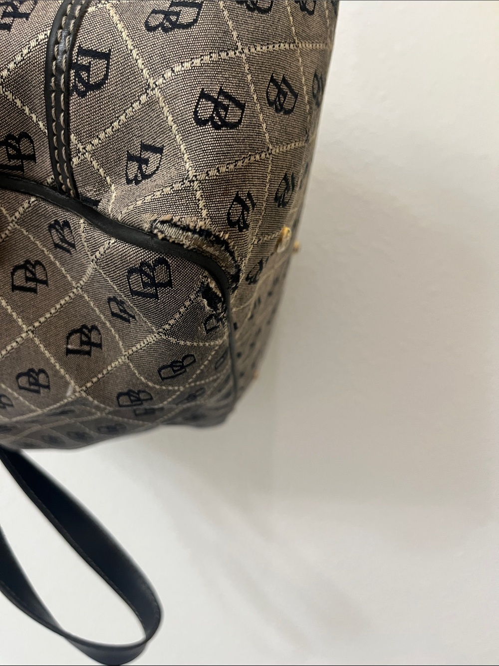 Dooney & Bourke Beige Monogram Tote with Black Trim - Picture 5 of 7